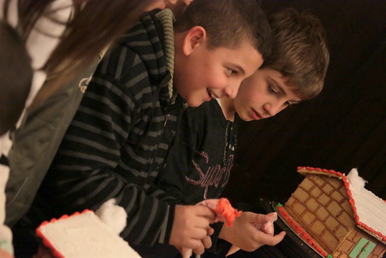 Les Petits Chanteurs at Gefinor Rotana
